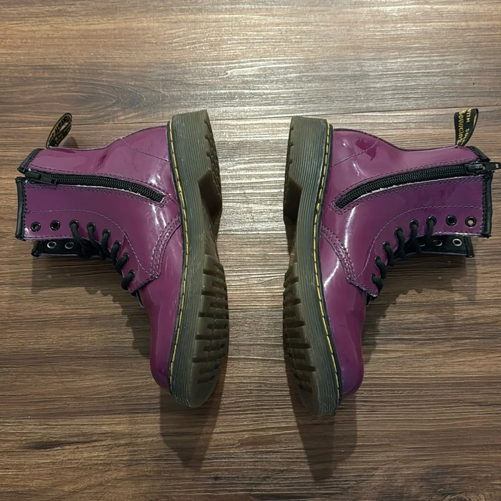 Dr Martens Delaney Purple Combat Boots Girls Sz 2